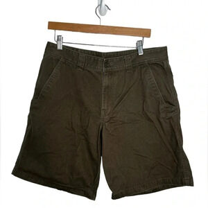 The North Face Men’s Shorts in green size 34